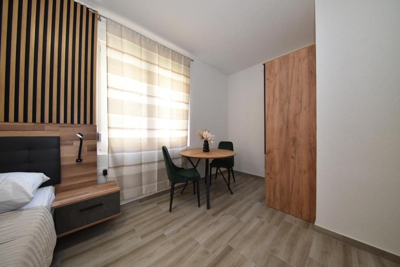 Sofia'S Studio & Room 扎达尔 外观 照片