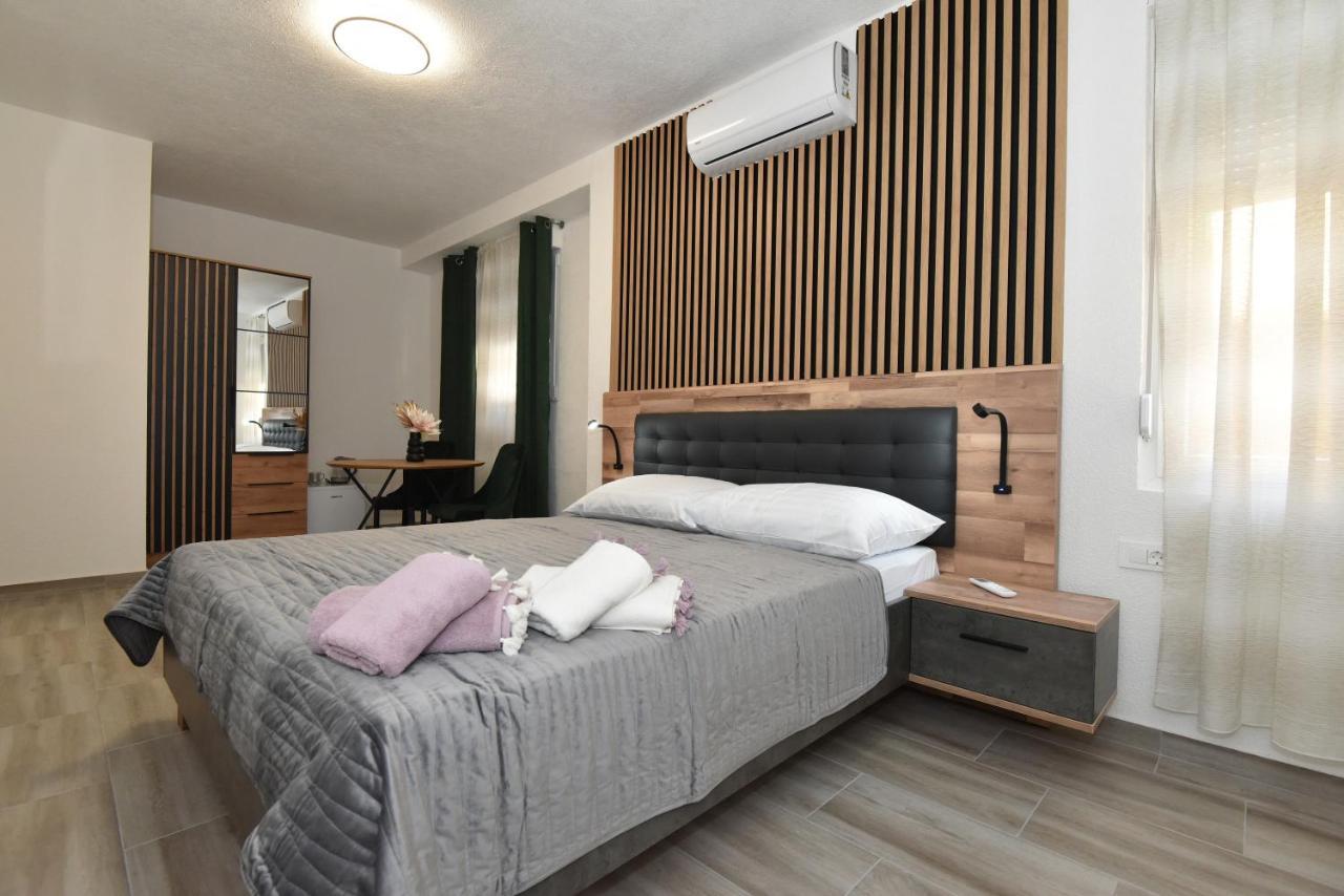 Sofia'S Studio & Room 扎达尔 外观 照片