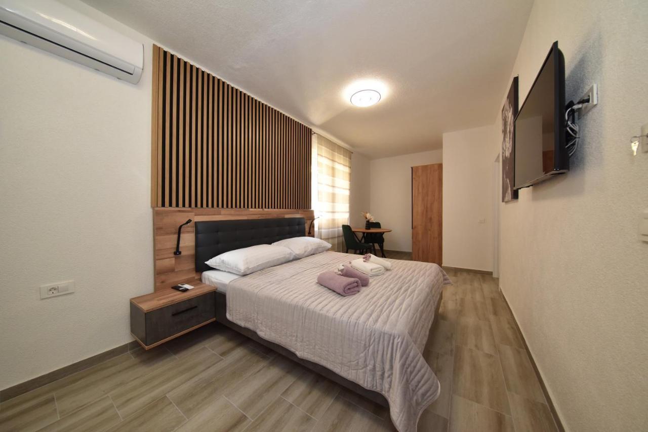 Sofia'S Studio & Room 扎达尔 外观 照片