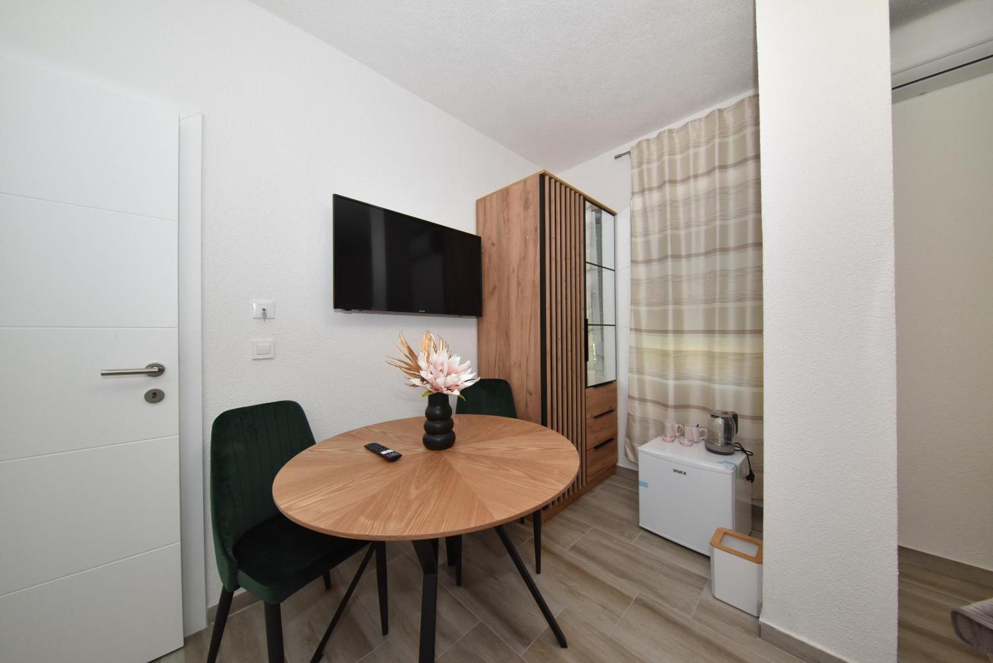 Sofia'S Studio & Room 扎达尔 外观 照片